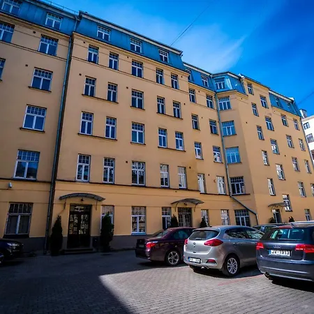 Daire Alberta Riga